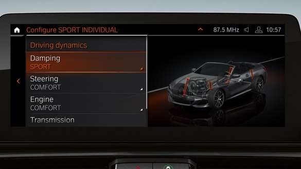 Adaptive M suspension BMW 8 Series Convertible G14 LCI Facelift 2022 Control Display close-up