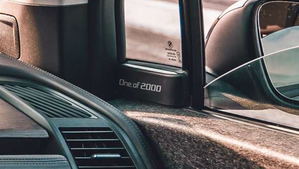 BMW i3 Unique Forever Edition I01 Interior highlight close-up with Edition badge “ONE of 2000”