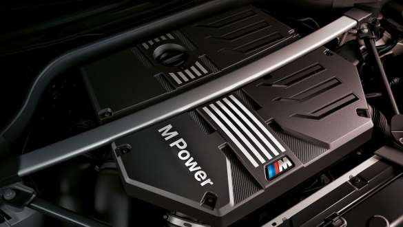 BMW M TwinPower Turbo petrol engine BMW X3 M F97 LCI Facelift 2021 BMW X3 M F97 LCI Facelift 2021 BMW M TwinPower Turbo inline 6-cylinder petrol engine close up