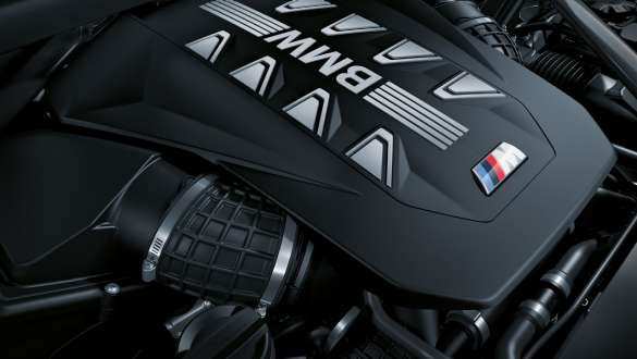 BMW X5 M60i xDrive G05 MP M TwinPower Turbo V8-cylinder engine BMW X5 M60i xDrive G05 MP M TwinPower Turbo V8-cylinder engine close-up