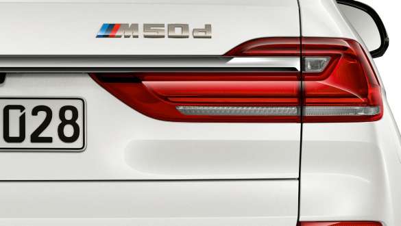 BMW X7 M50d engine BMW X7 M50d engine, G07, model designation at the rear