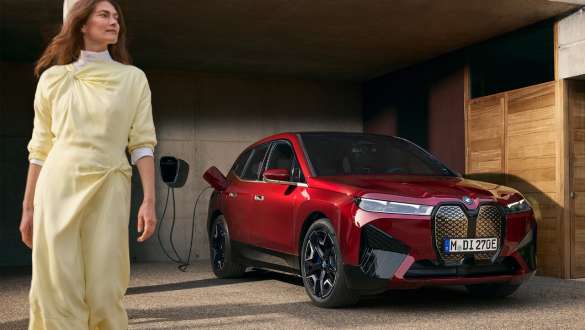 BMW iX at BMW Wallbox 