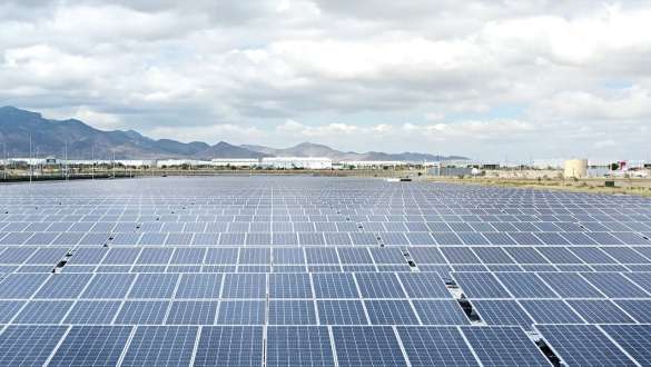 Green Energy large solar plant