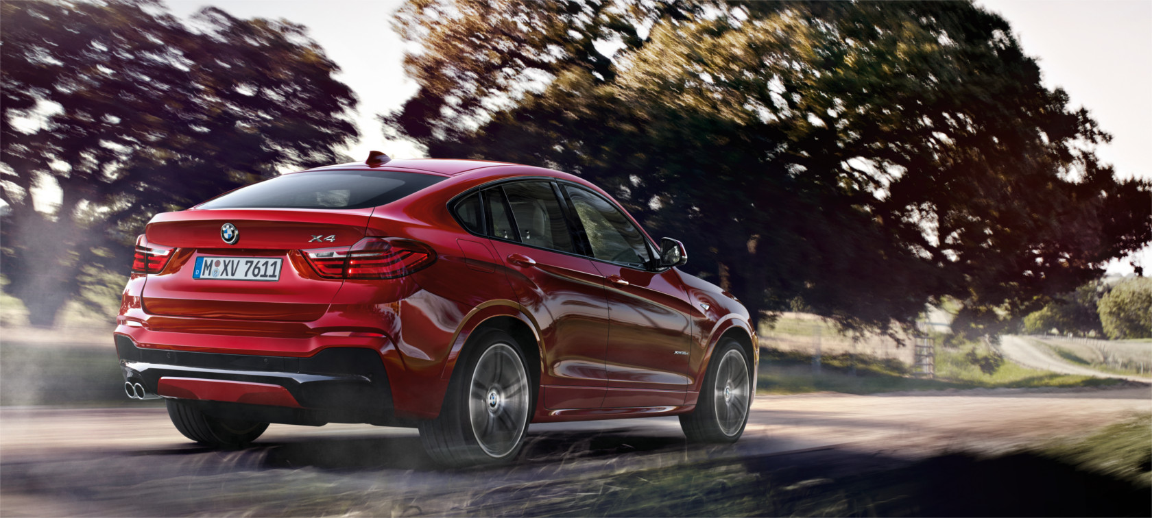 The driving dynamics of the BMW X4 The driving dynamics of the BMW X4